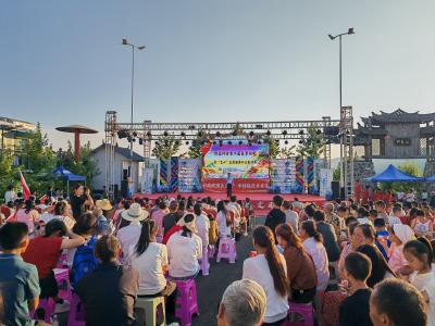 清凉乡聚享盛宴　巴东野花坪第二届夏季“村晚”热闹开演 
