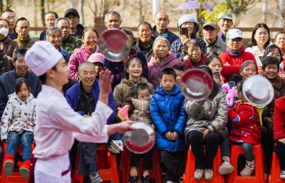 视点｜70年接力，浠水杂技就是这么牛