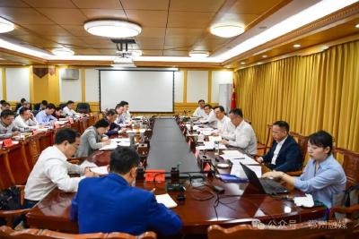 鄂州召开市规划领导小组第三次会议