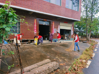 蒲团乡：月满中秋 情系困难老人 用爱拉近距离