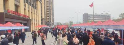 葛店“春风行动”开启““金三银四”，帮11000人找到工作 