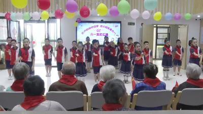 尊老爱幼共传承  老少同乐庆双节
