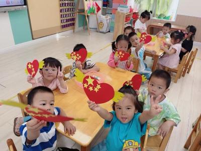 铭记抗战史 萌娃爱中华——市实验幼儿园开展抗日战争胜利纪念日主题活动