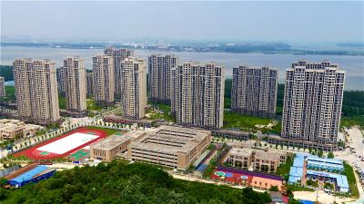 “红燕”筑暖巢   共治安新家