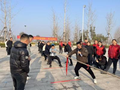 绳“力”同心！樊口街道村村拔河选拔赛燃动武昌鱼公园