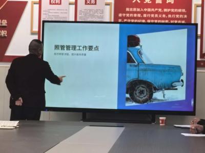 强化冬季校车安全 护航学子平安出行 —— 武汉新城未来学校召开校车驾驶员、照管员专项培训会议