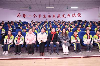 长江文化润童心 鄂州历史绽光芒  ——市明塘小学历史教育课精彩开讲