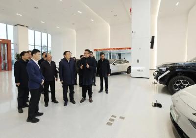 王忠林在武汉走访慰问联系服务企业 聚焦创新 加快发展 为支点建设夯实产业支撑