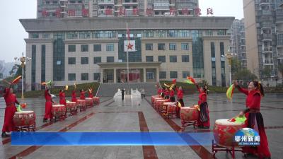 鄂城区为立功军人家庭集中送喜报