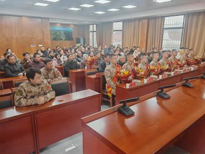 太和镇：春风送君行，戎装映家国