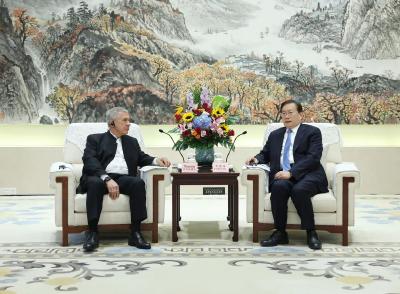 王忠林会见俄罗斯鞑靼斯坦共和国行政长官明尼哈诺夫 深化友好交流 拓展合作领域 为推动中俄关系持续高水平发展作出更大贡献 