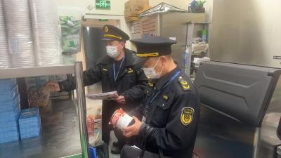 临空市场监督管理分局开展网络餐饮专项整治 守护群众“舌尖上的安全”