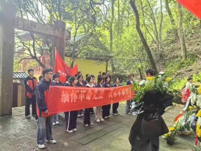 春风寄哀思 西山祭忠魂——市二中师生奔赴一场跨越百年的时空对话