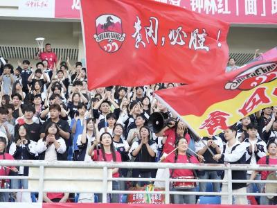 东湖评论：这么拼那么潮，周末看楚超