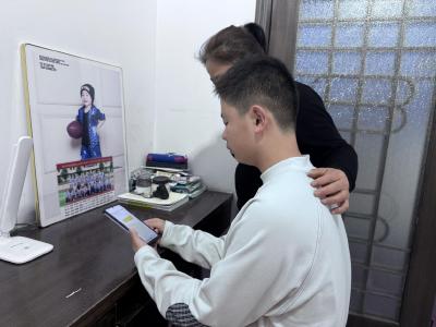 擦亮“视”界护成长 点亮未来筑健康——市石山中学开展2026年近视防控宣教月活动