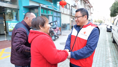 他是老人们的“亲儿子” ——全国岗位学雷锋标兵郭怀德系列报道之二