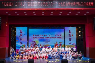 舞台当考场 节目作答卷！这场“六一”演出藏着大学生的实习大考