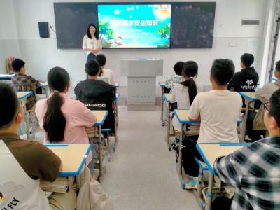 燕矶中学防溺水宣传教育入脑入心