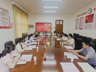 徐卫林院士走进鄂州高中开展科普讲座 