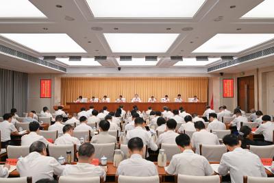 不断开创全面依法治市新局面　为加快建设“两区一枢纽”提供坚强法治保障 孙兵主持召开市委全面依法治市工作会议暨八届市委全面依法治市委员会第五次（扩大）会议