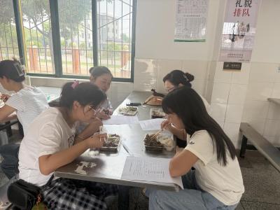 美好“食”光  “味”爱同行——庙岭镇红莲湖第一小学举行食堂开放日活动