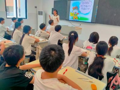 燕矶中学为学生科普禁毒知识