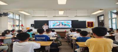 禁毒宣传润童心 无毒校园护成长——葛店二小开展禁毒宣传月系列活动