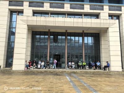粽叶飘香助中考 暖心服务护学子——西山街道小桥社区暖心护航中考