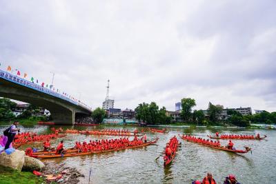 樊口月河龙舟赛圆满举办 线上线下热度爆棚