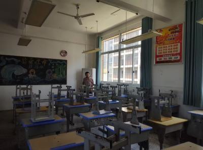 葛店经开区教育系统全力应对超强台风“巴威”