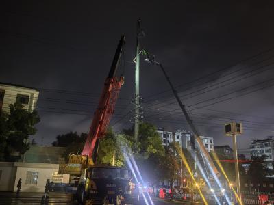 三天三夜鏖战！鄂州电网逆风而行守护万家灯火 