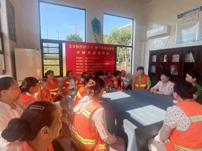 老劳模传经送宝 新生代接力前行——市市容和环境卫生中心开展劳模宣讲进驿站活动