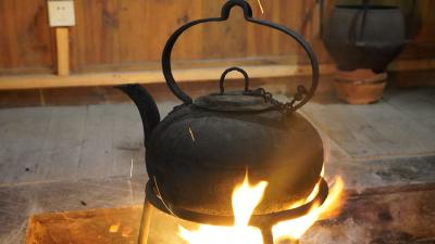 恩施鹤峰：罐罐茶  土家人传统的“围炉煮茶”
