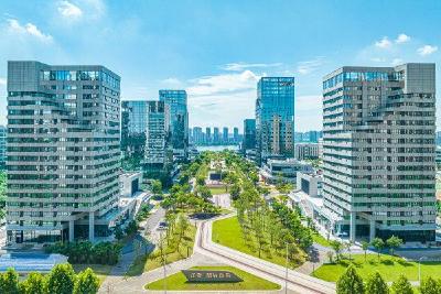 武汉之南，高新技术企业四年增长近三倍——10万青年逐梦汤逊湖畔