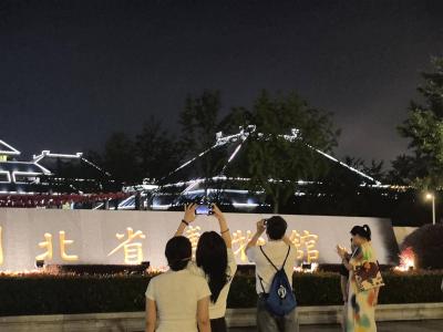 大展特展汇聚博物馆之城 外地游客惊叹湖北“太有料”