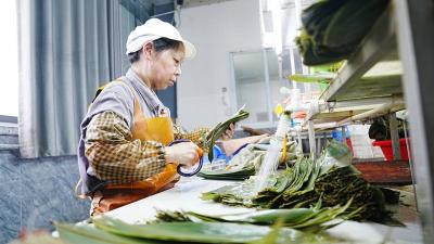 一片箬叶，成三万农户“绿色存折”