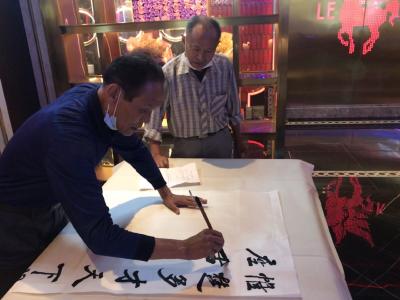 我市举行第三届端午诗人节吟唱大会 激情演唱抒情怀 挥毫着墨赋新诗