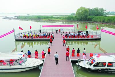 【保持“拼抢实”·奋进“五十强”】（八大行动·聚焦文明提升）保护美丽保安湖 我们共同在行动——东风农场管理区、保安湖国家湿地公园新时代文明实践所(点)举行首单宣讲