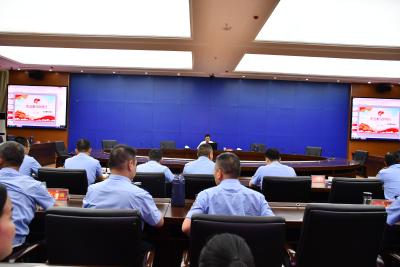 法治宣讲进机关 依法行政入警心——市公安局举办《中华人民共和国民法典》专题培训 