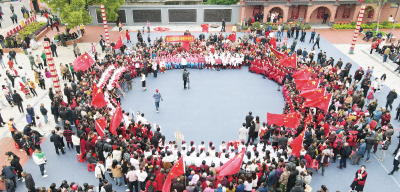 【保持“拼抢实”·奋进“五十强” 聚焦八大行动之乡村振兴】打造农文旅融合的红色文化盛宴 大箕铺镇首届红色文化旅游节开幕