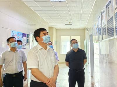 郝胜勇调研我市医共体建设、三甲医院高质量发展工作