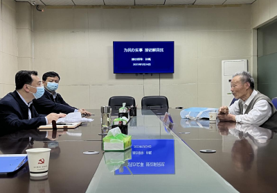 孙辄到市信访局开门接访 依法依规化解矛盾 维护群众合法权益