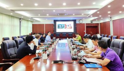 郝胜勇与中软国际云智能业务集团副总裁王刚一行座谈