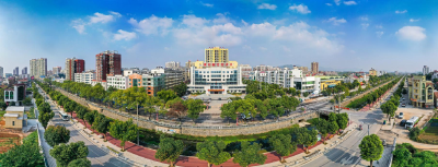 【保持“拼抢实”·奋进“五十强” 聚焦八大行动之乡村振兴】建设四好农村路 铺就幸福新坦途