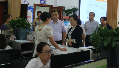 省医疗保障局党组书记、局长李向东来我市调研 不断完善医保制度体系 切实提升群众医疗保障水平