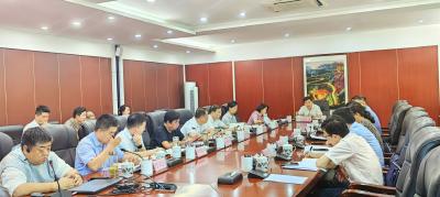 【保持“拼抢实”·奋进“五十强” 聚焦八大行动之乡村振兴】郝胜勇主持召开保安镇沼山“古村桃乡”4A景区创建工作专题汇报会 拼抢实干合力攻坚 确保一举创建成功