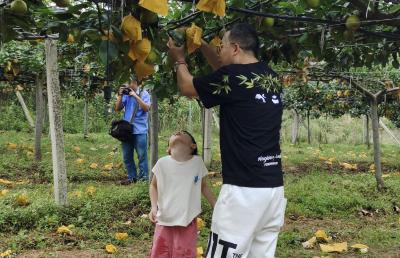 职工农企心连心 架起产销新桥梁