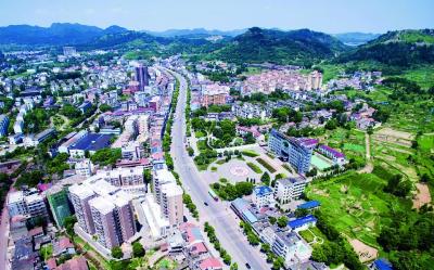 【理“响”大冶】争当排头兵 勇做先行者 奋力打造镇域经济高质量发展新标杆——灵乡镇党委书记 李杰