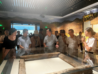 中宣部“高质量发展调研行”湖北主题采访活动走进大冶 感受青铜文化探寻品质劲牌 讲述我市高质量发展的生动故事