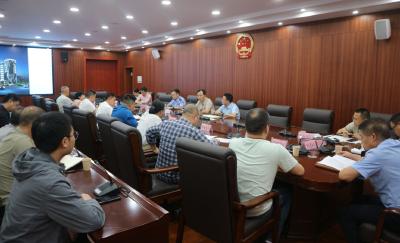 孙辄专题听取矿业大厦转盘改造工作情况汇报